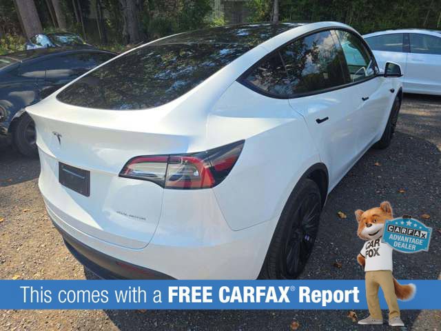 Used 2024 Tesla Model Y Long Range AWD/4WD image 2
