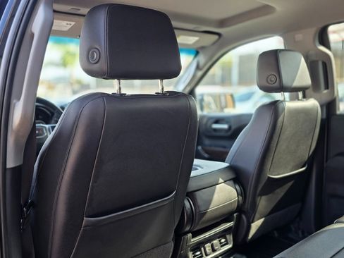 Used 2021 GMC Sierra 1500 SLT image 27