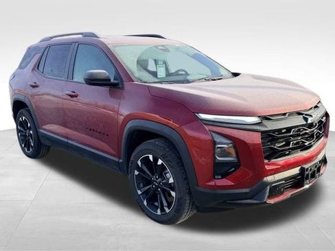 Certified 2025 Chevrolet Equinox RS w/ Convenience Package III image 7