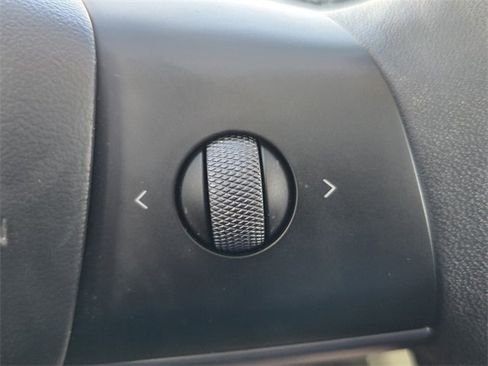 Used 2024 Tesla Model Y Long Range image 20