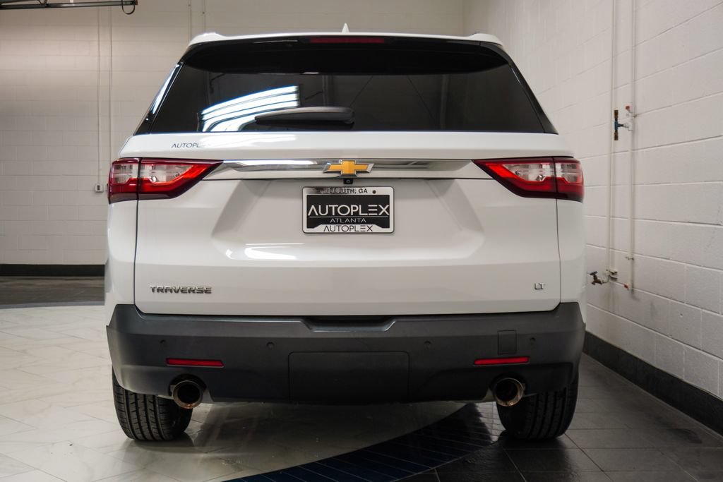 Used 2021 Chevrolet Traverse LT FWD image 37
