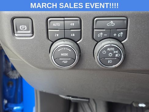 Used 2025 Chevrolet Silverado 1500 LT Trail Boss image 20