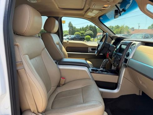 Used 2014 Ford F150 Lariat w/ Equipment Group 502A Luxury AWD/4WD image 33