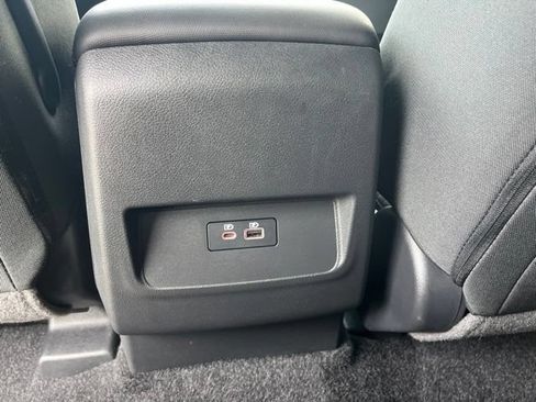 Used 2024 Nissan Frontier PRO-4X w/ Technology Package AWD/4WD image 27