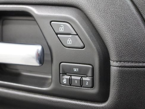 Used 2020 GMC Sierra 1500 SLT AWD/4WD image 8