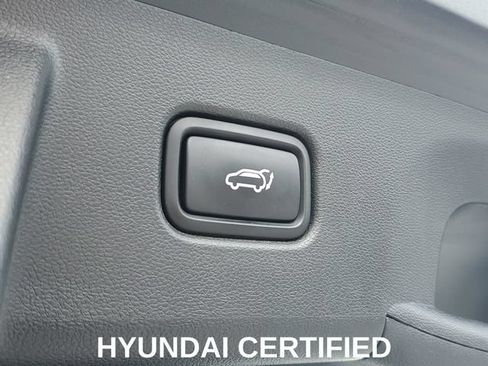 Certified 2023 Hyundai Tucson Limited AWD/4WD image 11