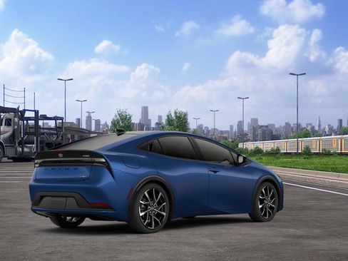 New 2026 Toyota Prius Plug-In Hybrid FWD image 12