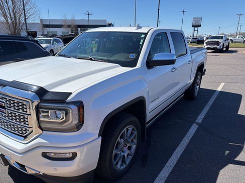 Used 2018 GMC Sierra 1500 Denali image 1