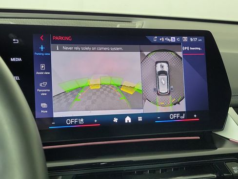 Certified 2024 BMW X1 M35i w/ Premium Package image 18