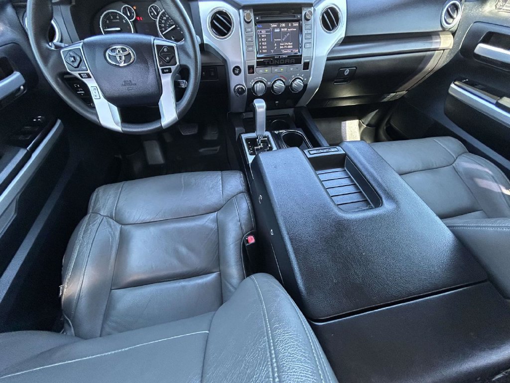 Used 2015 Toyota Tundra SR5 w/ SR5 Upgrade Package AWD/4WD image 15