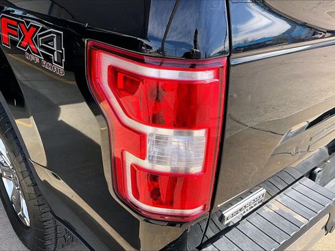 Used 2018 Ford F150 XLT w/ Equipment Group 302A Luxury image 29