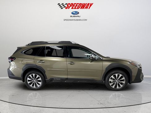 New 2025 Subaru Outback Touring XT image 8