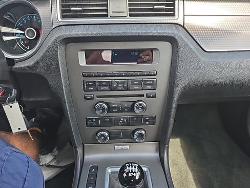 Used 2013 Ford Mustang Boss 302 w/ Boss 302 Accessory Pkg image 14