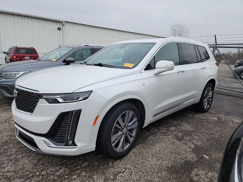 Used 2020 Cadillac XT6 Premium Luxury image 1