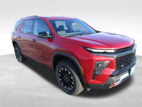 New 2026 Chevrolet Traverse Z71 w/ LPO, Floor Liner Package image 7