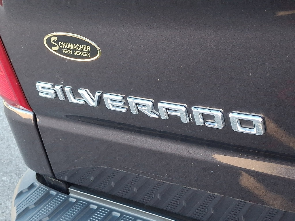 Certified 2024 Chevrolet Silverado 1500 LT AWD/4WD image 30