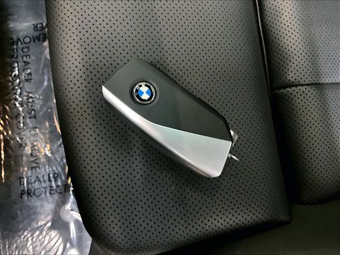 Used 2026 BMW X3 xDrive30i w/ Premium Package AWD/4WD image 14