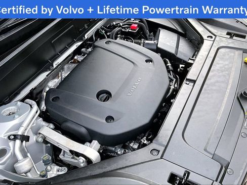 Certified 2025 Volvo XC90 B6 Plus image 43