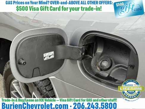 Used 2022 Chevrolet Suburban Z71 w/ Luxury Package AWD/4WD image 37