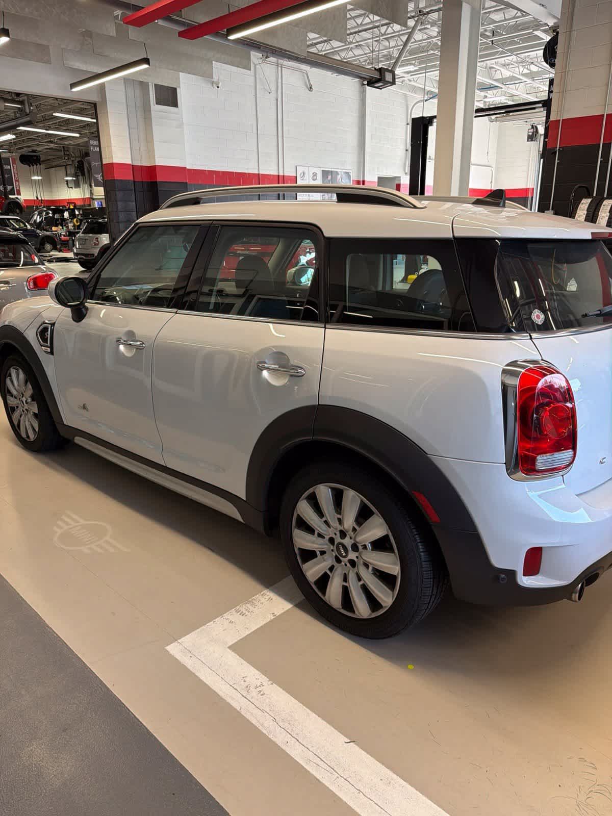 Used 2020 MINI Cooper Countryman S w/ Storage Package AWD/4WD image 3