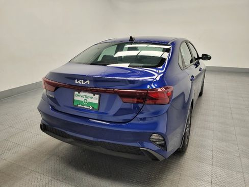 Used 2024 Kia Forte LXS w/ LXS Technology Package FWD image 7