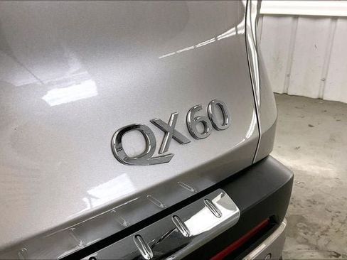 Certified 2023 INFINITI QX60 Luxe w/ Cargo Package AWD/4WD image 9