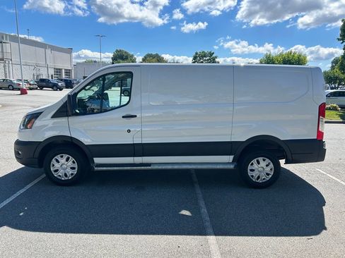 Used 2025 Ford Transit 250 Low Roof w/ Exterior Upgrade Package RWD image 2