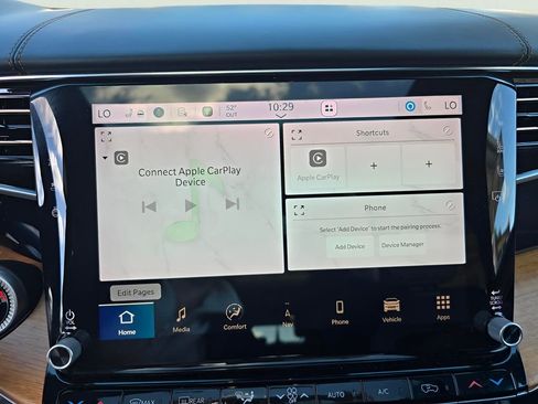 Used 2024 Jeep Grand Wagoneer L Series III image 15