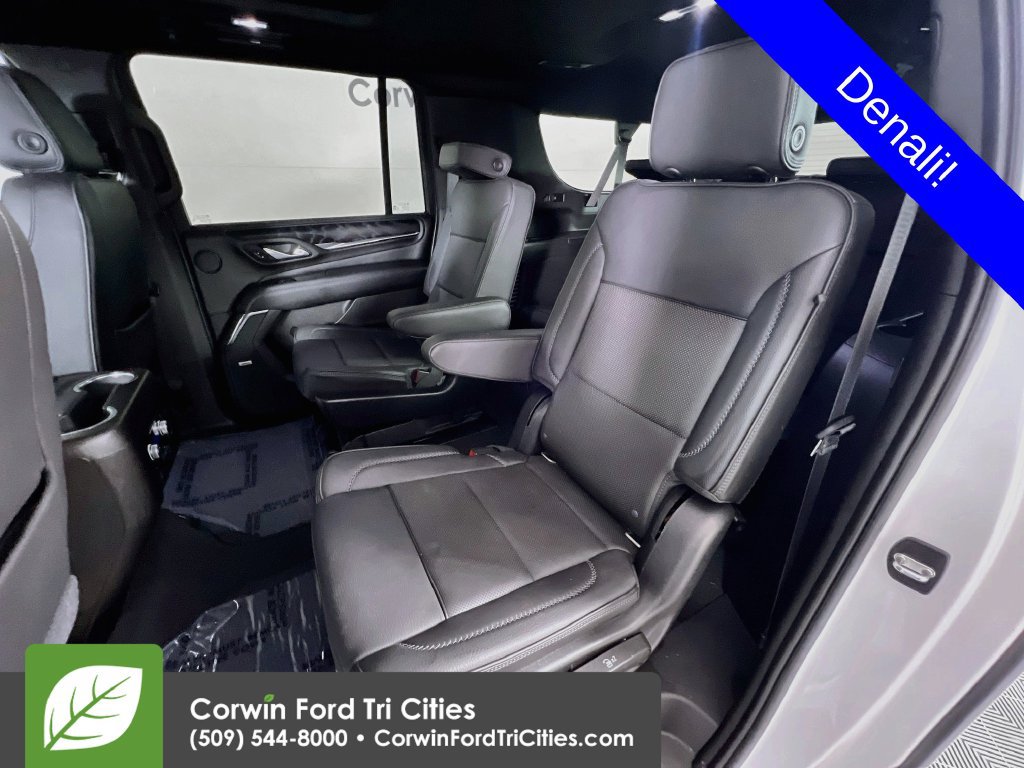 Used 2021 GMC Yukon XL Denali AWD/4WD image 30