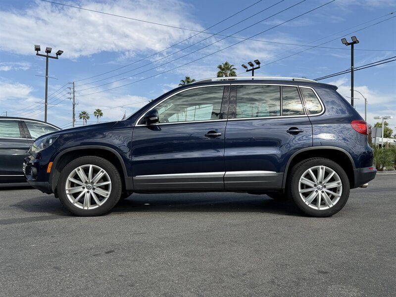 Used 2015 Volkswagen Tiguan SEL FWD image 2