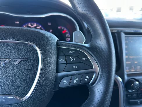 Used 2015 Jeep Grand Cherokee SRT AWD/4WD image 19