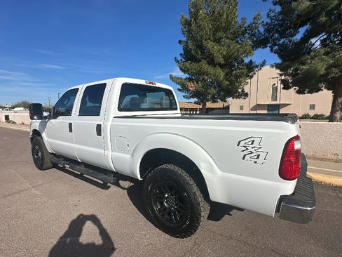 Used 2011 Ford F250 XL w/ PWR Equipment Group image 2