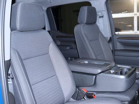 Used 2022 Chevrolet Silverado 1500 LT Trail Boss image 17