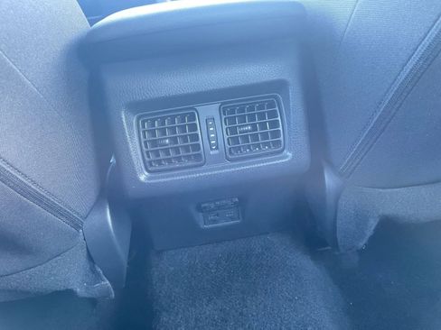 Used 2025 Toyota Camry LE image 23