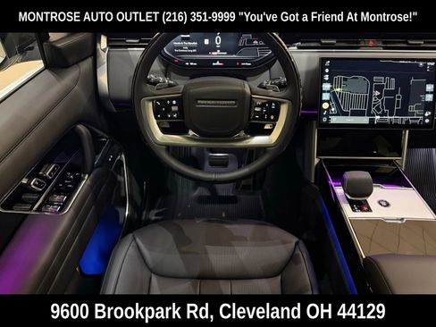 New 2025 Land Rover Range Rover SE image 25