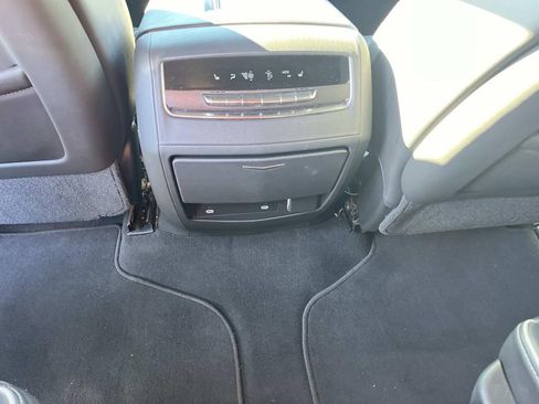 Used 2021 Cadillac Escalade Premium Luxury w/ Performance Package image 17