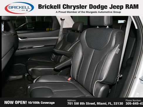 Used 2025 Hyundai Palisade SEL FWD image 8