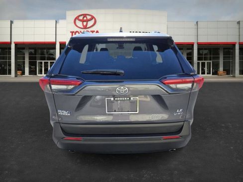 Used 2025 Toyota RAV4 LE image 6
