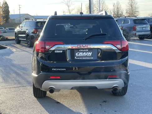 Used 2017 GMC Acadia SLE image 6