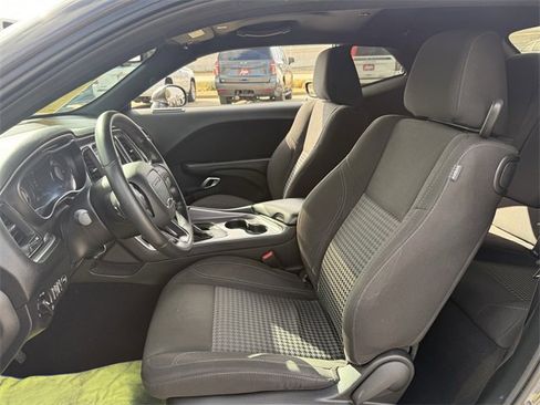 Used 2020 Dodge Challenger SXT w/ Blacktop Package image 21