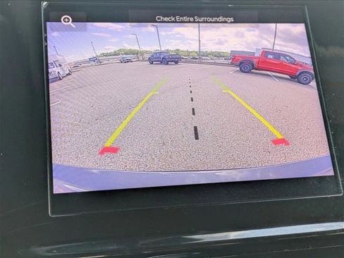 Used 2023 Jeep Grand Cherokee L Laredo image 14