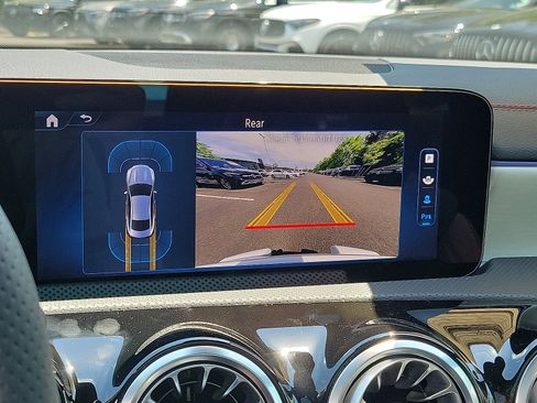 New 2025 Mercedes-Benz CLA 250 4MATIC image 16