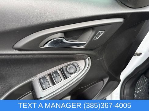 Used 2024 Chevrolet Malibu LT FWD image 20