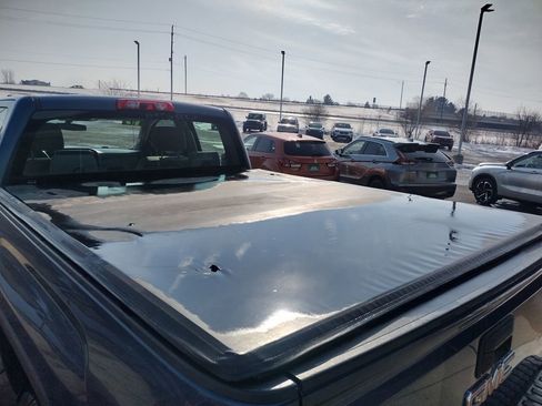 Used 2017 GMC Sierra 1500 4x4 Double Cab image 10