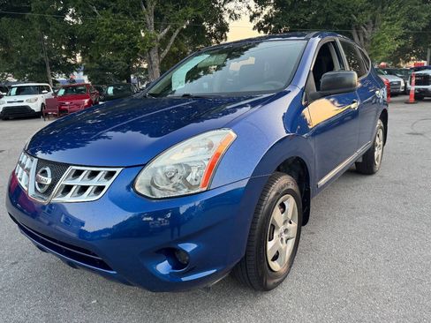 Used 2011 Nissan Rogue S FWD image 1