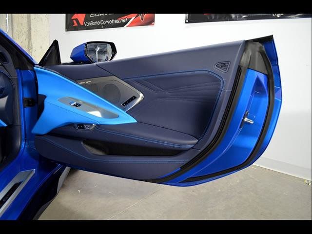 Used 2025 Chevrolet Corvette E-Ray AWD/4WD image 19