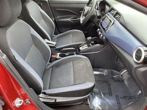 Certified 2024 Nissan Versa SV w/ Trunk Package image 9