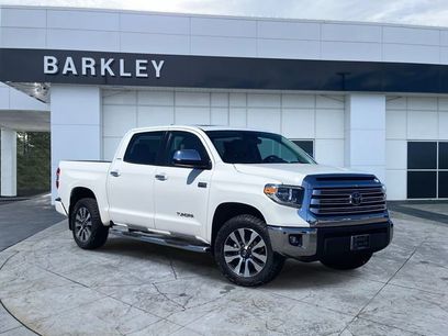 Used 2021 Toyota Tundra Limited w/ Limited Premium Package