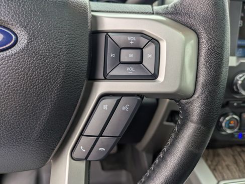 Used 2017 Ford F250 Lariat w/ Lariat Ultimate Package AWD/4WD image 20