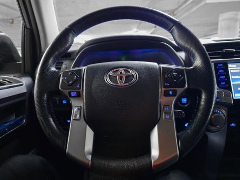 Used 2023 Toyota 4Runner SR5 Premium image 23